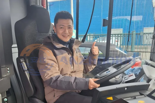 为什么来德国开公交车？一张驾照省下一百万——德国公交司机移民亲历